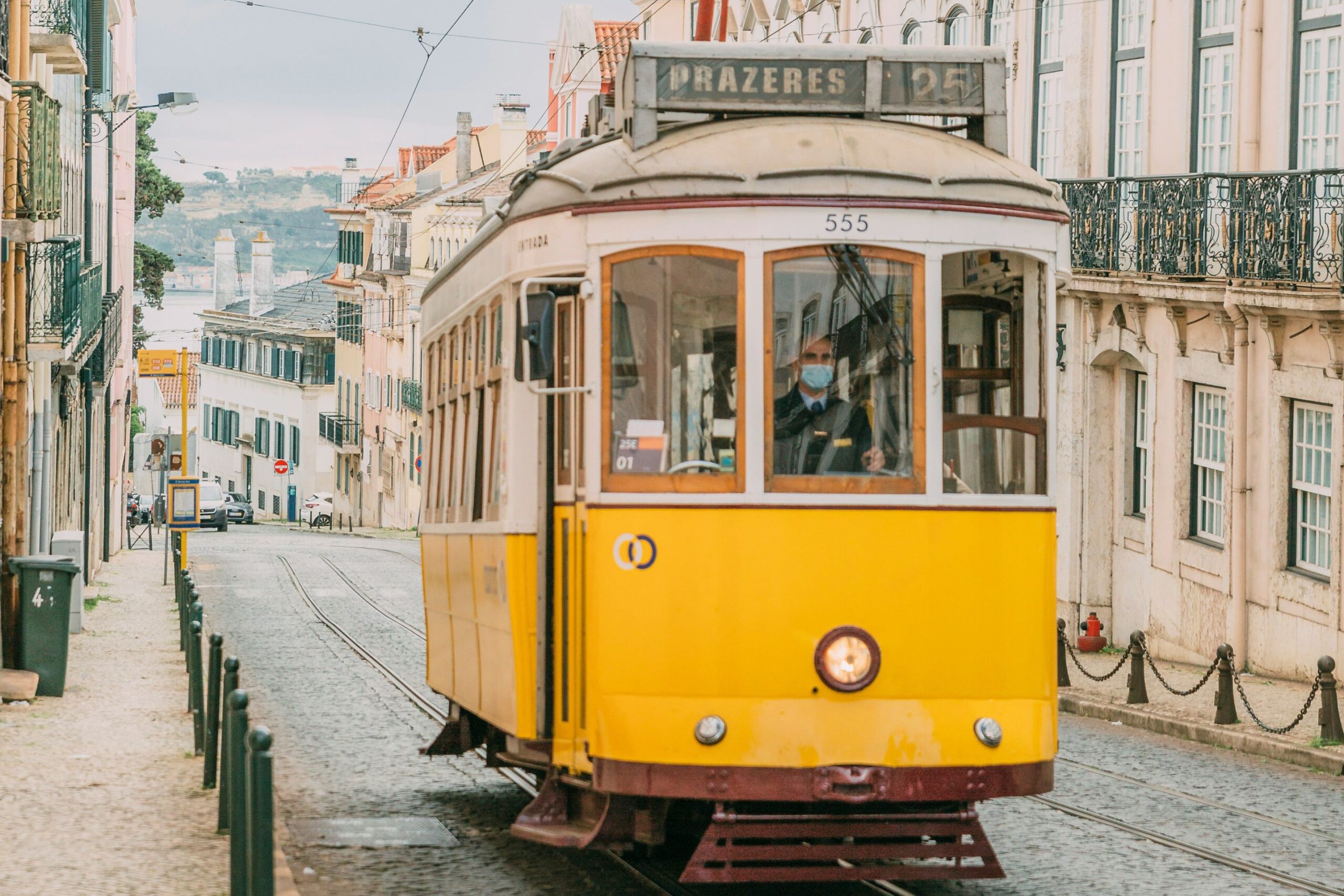 tram 28