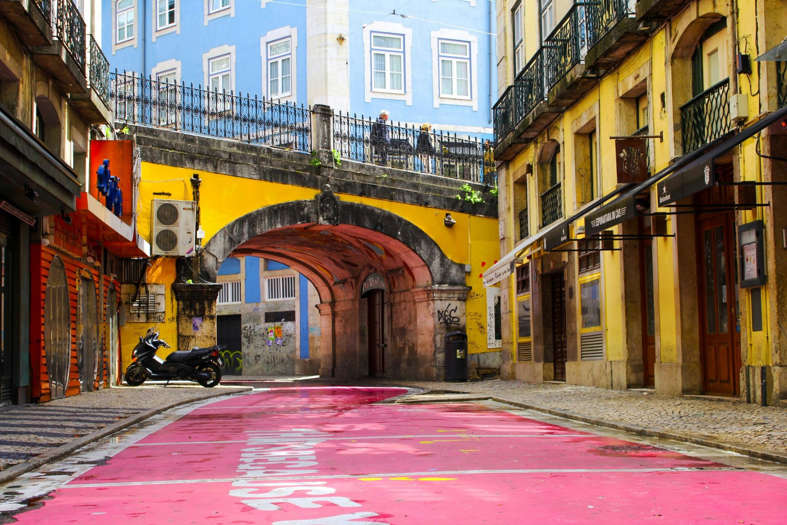 pink street