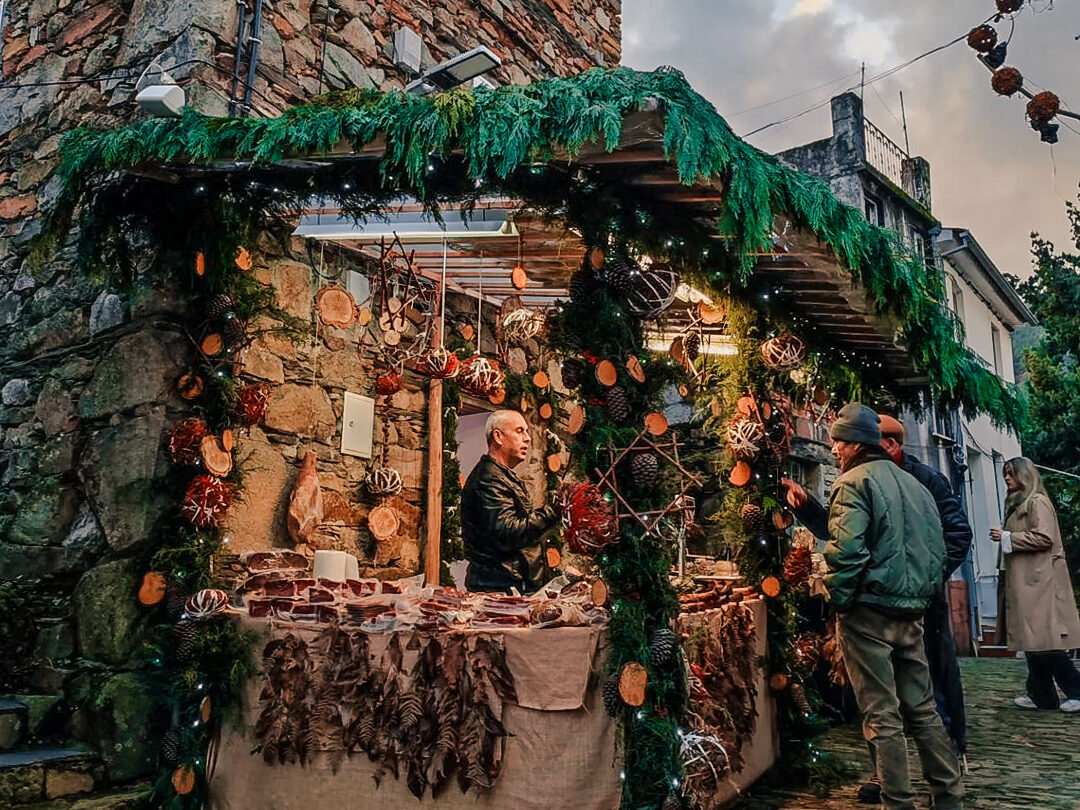 cabeca holiday market stall