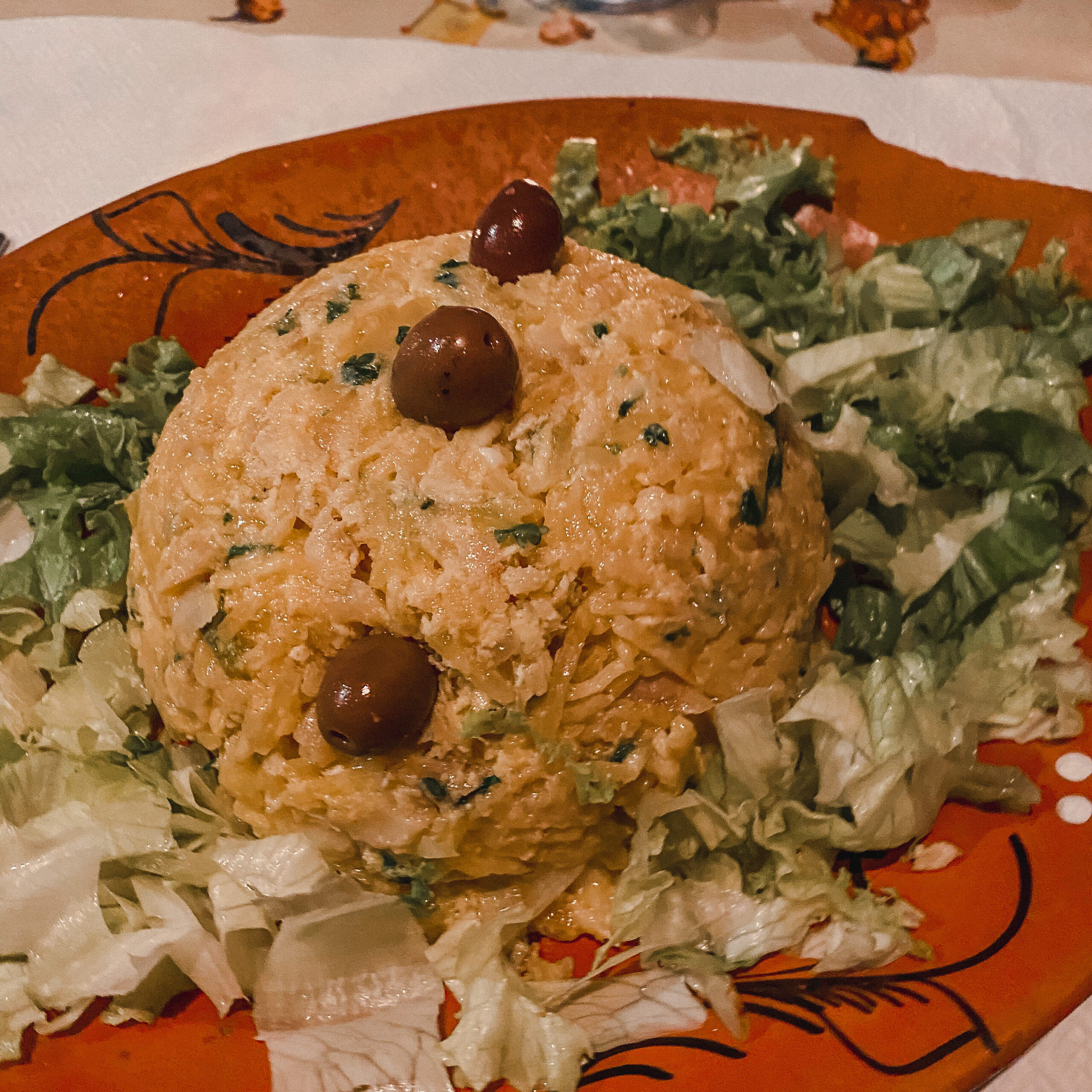 Bacalhau a bras served at a Fado show.