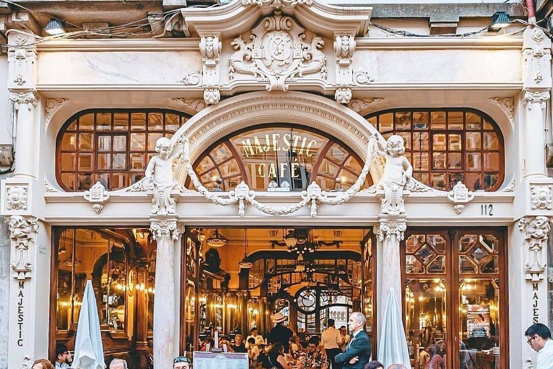 majestic cafe